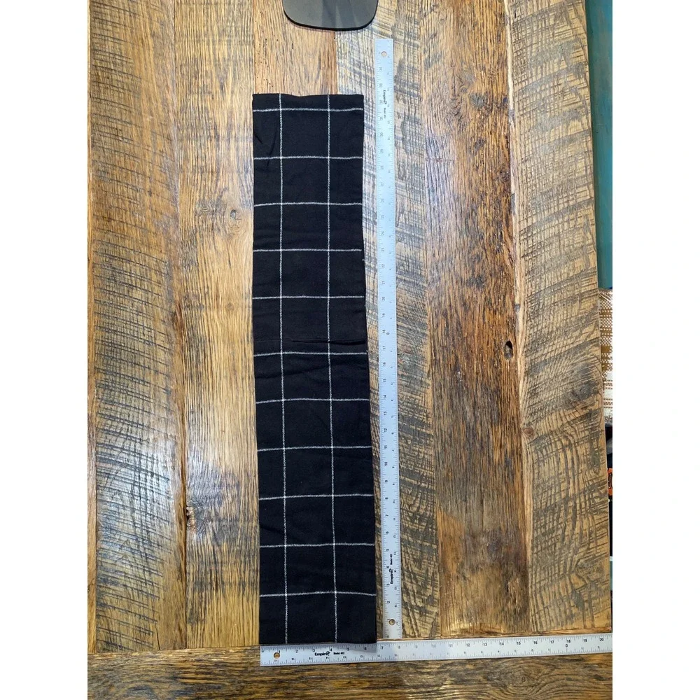 Ski Black White Windowpane Check Scarf Rectangular Grid Pattern Accessory‎
